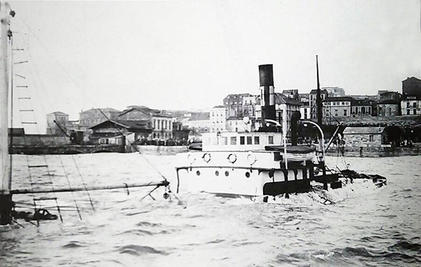 Manuela E. - Colección de L. Santa Olaya Manuela E. - Colección de L. Santa Olaya